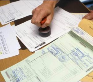 Customs clearance - Prepare and Submit the Required Documents