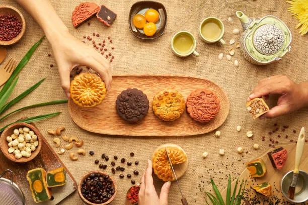 mid-autumn-mooncake