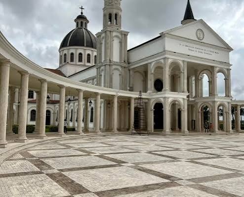 International Shipping from Singapore to Equatorial Guinea