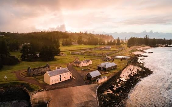 International Shipping from Singapore to Norfolk Island